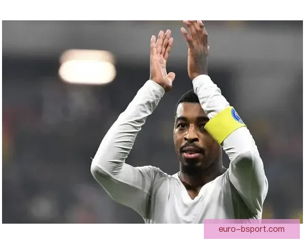 巴黎圣日耳曼官方宣布金彭贝将在世界杯后复出助力球队