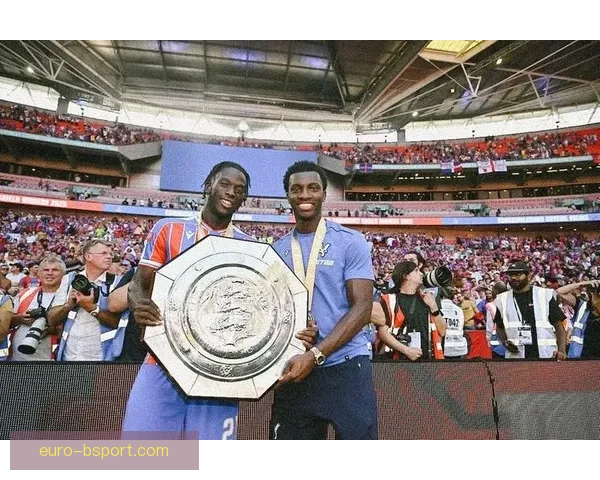 恩凯蒂亚正式加盟水晶宫开启英超新篇章