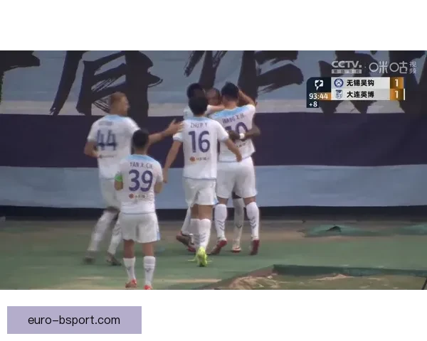 无锡吴钩中甲降级后因其他球队解散幸运递补成功实现保级