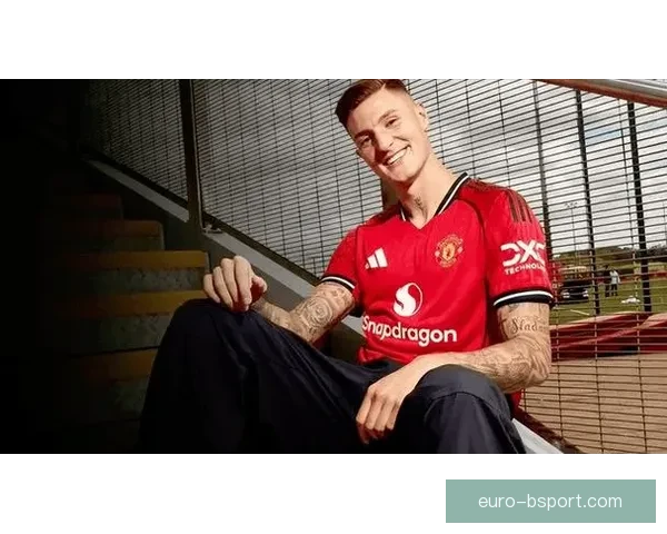 曼联前锋拉什福德因慈善贡献获颁杰出公民勋章彰显社会责任心